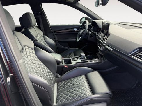 Used 2021 Audi SQ5 Prestige image 15