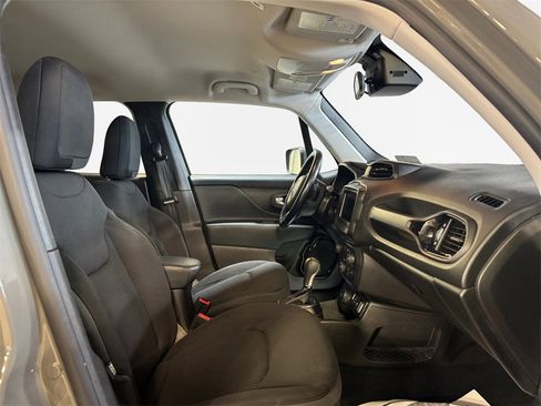 Used 2020 Jeep Renegade Altitude image 26