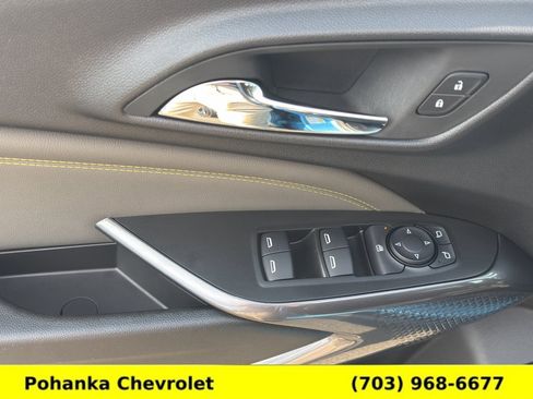 Used 2025 Chevrolet Trax ACTIV w/ Sunroof Package FWD image 22