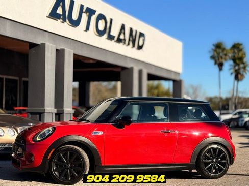 Used 2019 MINI Cooper S w/ Premium Package FWD image 1