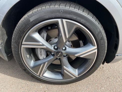 Used 2025 Genesis GV80 3.5T Prestige image 4