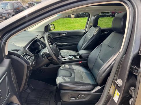 Used 2015 Ford Edge Titanium w/ Equipment Group 302A image 11