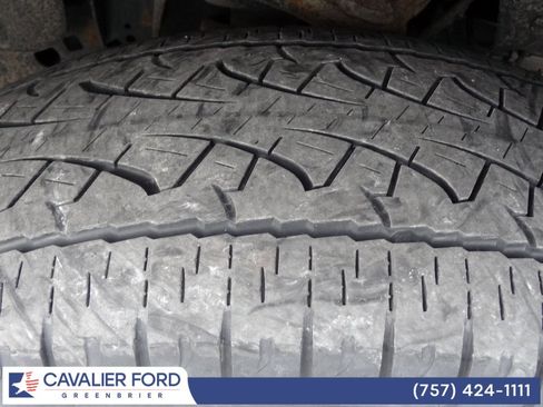 Certified 2022 Ford F150 XLT w/ Equipment Group 302A High image 11