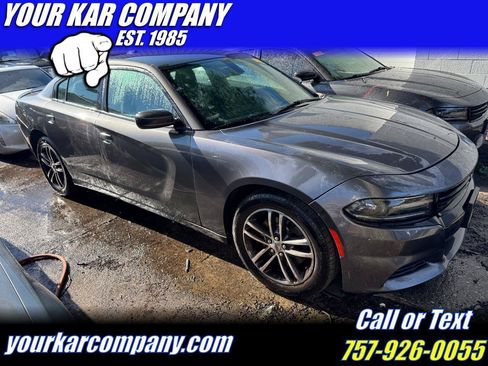 Used 2019 Dodge Charger SXT AWD/4WD image 1
