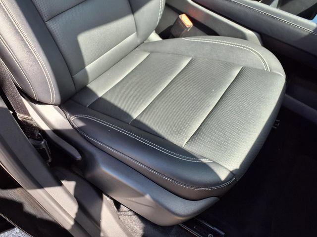 Used 2025 Chevrolet Traverse LT AWD/4WD image 93