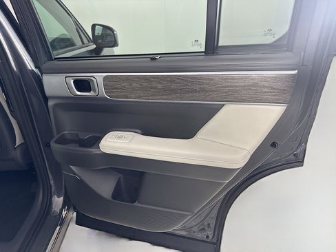 Used 2024 Hyundai Santa Fe Limited image 27