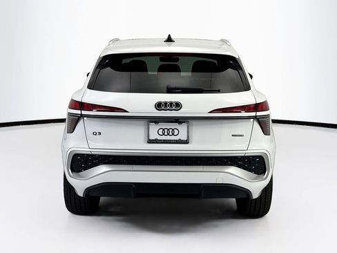 New 2026 Audi Q3 quattro 2.0T image 6