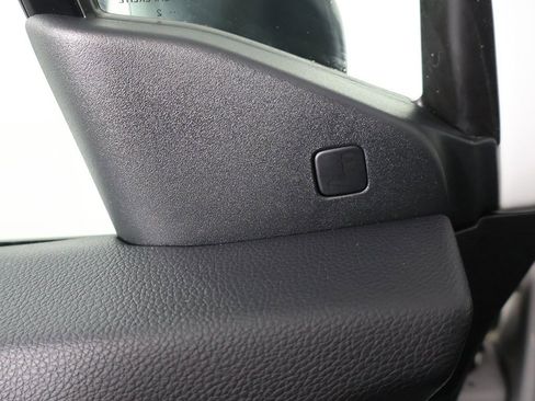 Used 2022 Honda Pilot TrailSport image 38