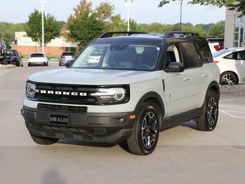 Used 2023 Ford Bronco Sport Outer Banks AWD/4WD image 3