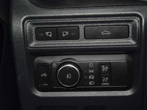 Used 2022 Ford F150 Lariat w/ Equipment Group 502A High image 31