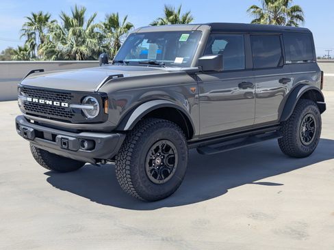 New 2026 Ford Bronco Badlands AWD/4WD image 5