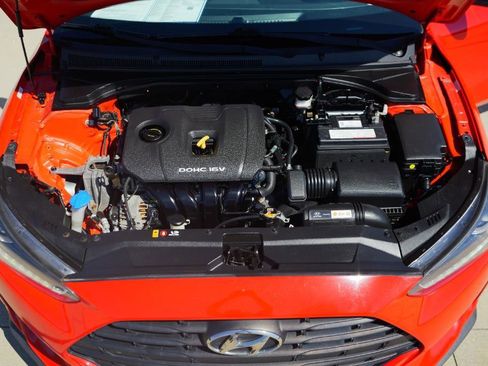 Used 2019 Hyundai Veloster 2.0 image 26