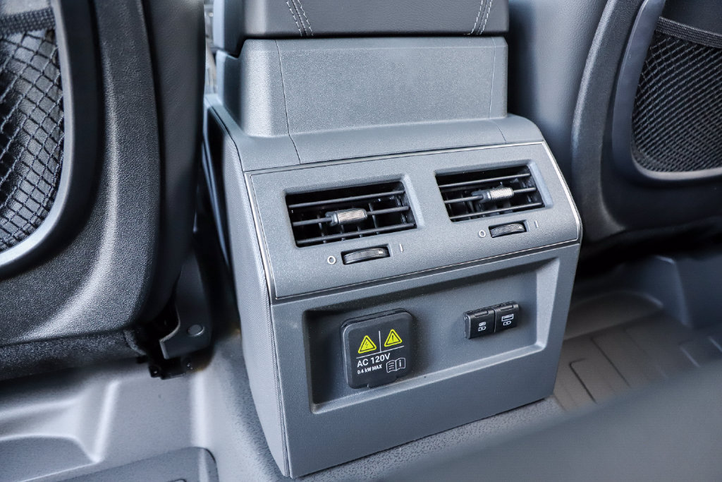 New 2026 INEOS Grenadier Station Wagon AWD/4WD image 40