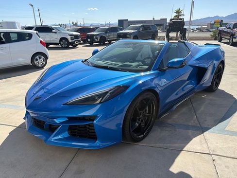 Certified 2025 Chevrolet Corvette E-Ray AWD/4WD image 11