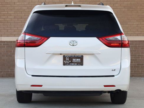 Used 2020 Toyota Sienna LE FWD image 8