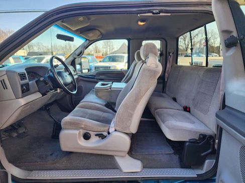 Used 2001 Ford F250 XLT image 12