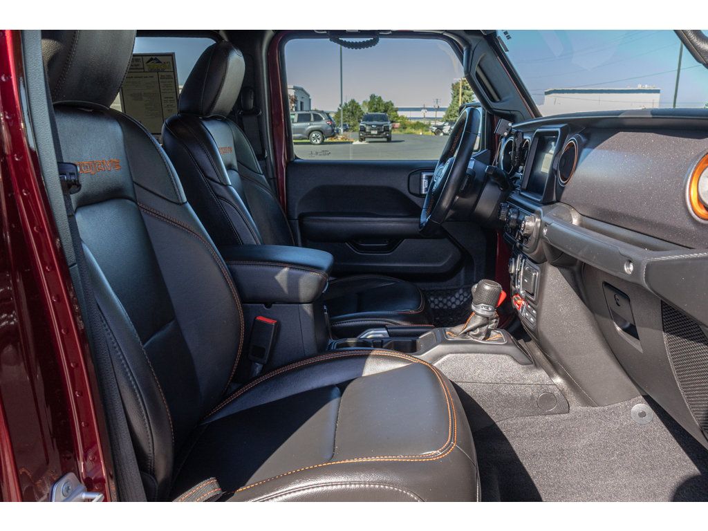 Used 2021 Jeep Gladiator Mojave AWD/4WD image 11
