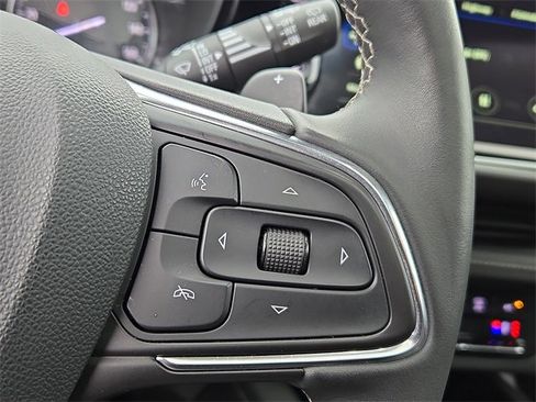 Used 2023 Buick Envision Avenir image 23