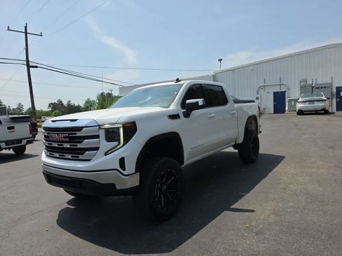 Used 2022 GMC Sierra 1500 SLE RWD image 9
