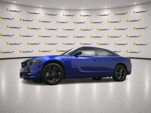 Used 2022 Dodge Charger SXT w/ Blacktop Package AWD/4WD image 39