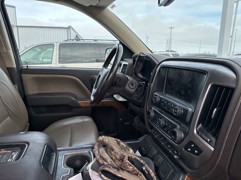 Used 2016 Chevrolet Silverado 1500 LTZ w/ Sport Package image 53