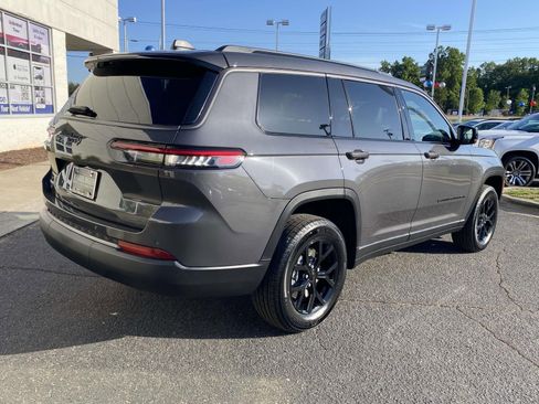 New 2026 Jeep Grand Cherokee L 4WD image 7