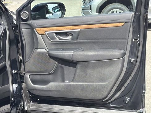 Used 2017 Honda CR-V EX image 29