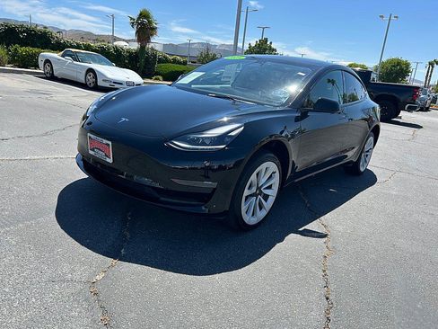 Used 2023 Tesla Model 3 Standard Range RWD image 7