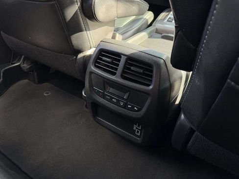 Used 2021 Honda Pilot Special Edition image 17