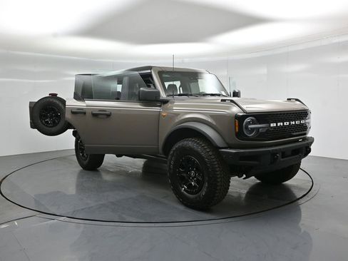 New 2026 Ford Bronco Badlands AWD/4WD image 31