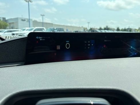Certified 2026 Lincoln Navigator Reserve AWD/4WD image 31