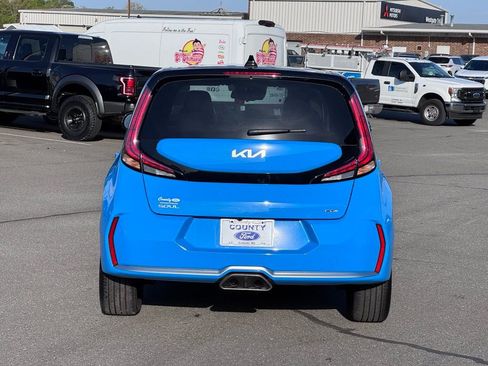 Used 2024 Kia Soul GT-Line image 11