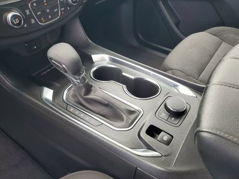 Certified 2024 Chevrolet Traverse LT FWD image 28