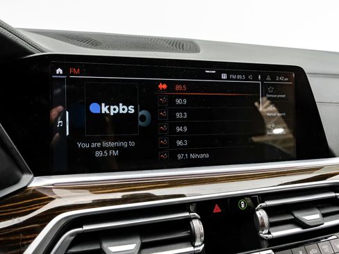 Used 2023 BMW X5 sDrive40i w/ Executive Package image 31