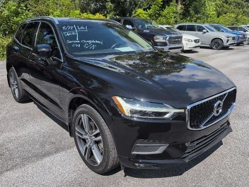 Used 2021 Volvo XC60 T6 Momentum w/ Protection Package Premier AWD/4WD image 1