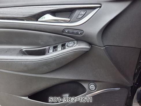 Used 2020 Buick Enclave Avenir w/ Avenir Technology Package FWD image 28