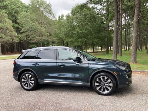 Used 2021 Lincoln Corsair Reserve w/ Elements Package image 3