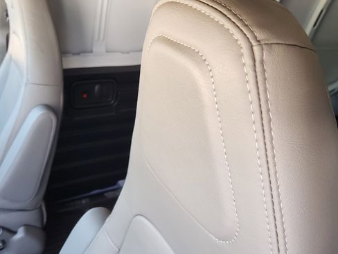 New 2025 Chevrolet Express 2500 image 18