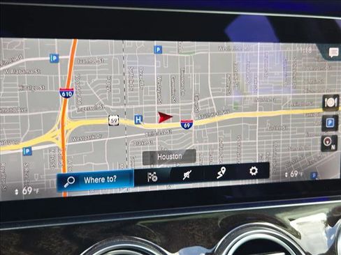 Used 2021 Mercedes-Benz E 350 Sedan image 9