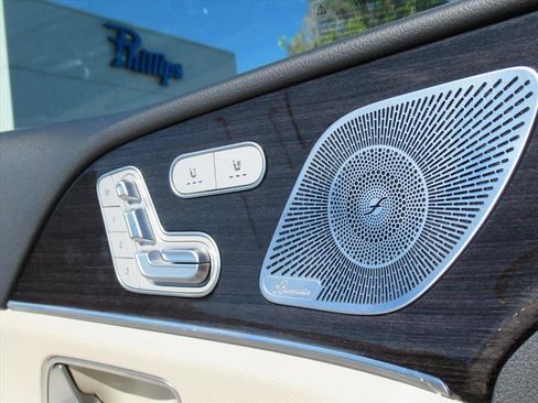 Used 2020 Mercedes-Benz GLE 350 image 28