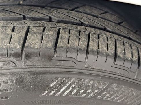 Used 2023 Honda Odyssey Elite image 9