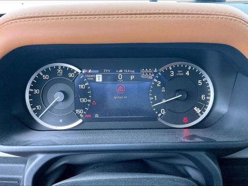 Used 2023 Land Rover Defender 130 First Edition image 26