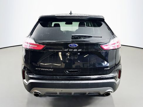 Used 2024 Ford Edge Titanium image 6