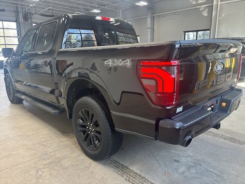 Used 2024 Ford F150 Lariat image 5