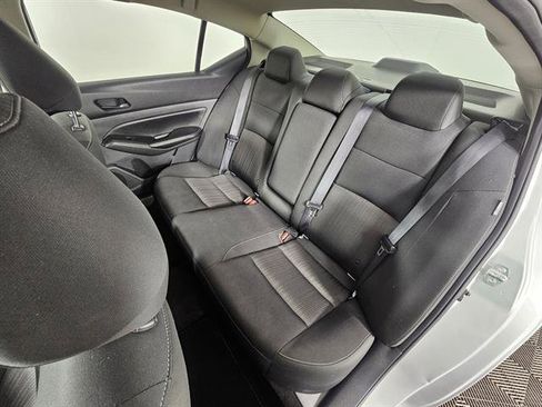 Used 2024 Nissan Altima 2.5 SV image 21