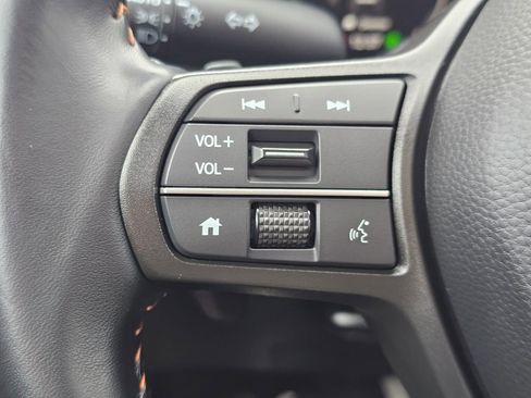 Used 2025 Honda CR-V Sport-L image 33