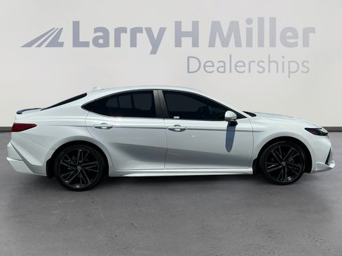 Used 2026 Toyota Camry XSE FWD image 6