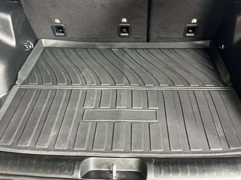 Certified 2022 Jeep Cherokee Trailhawk w/ Technology Group B image 26