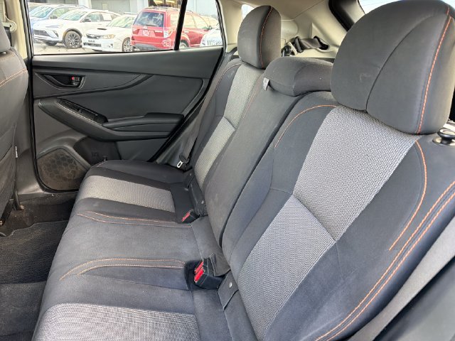 Used 2020 Subaru Crosstrek 2.0i Premium w/ Moonroof Package 2 AWD/4WD image 23
