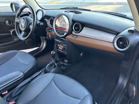 Used 2013 MINI Cooper Hardtop image 14